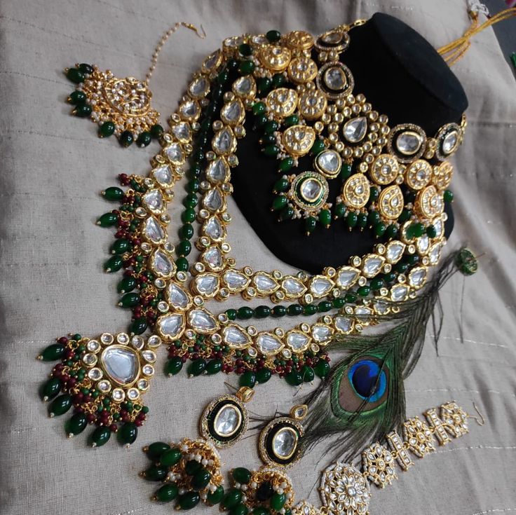 Mahek Super Kundan and Diamond Work Necklace Set