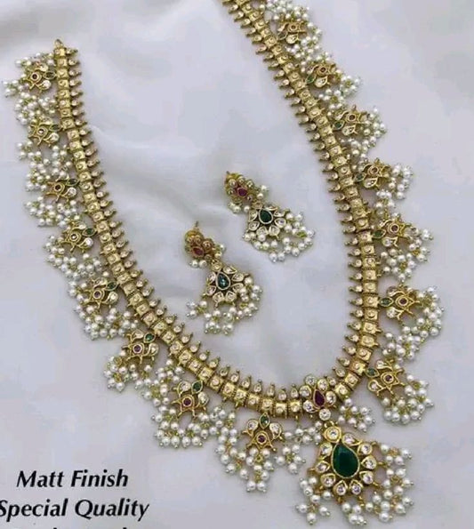 Akshara Moti Super Necklace set