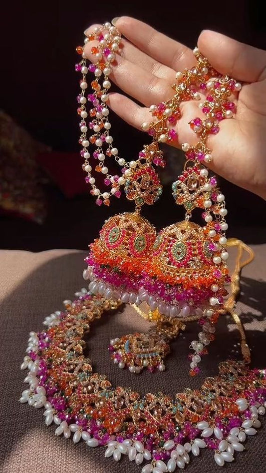 Aashna Super Look Beautiful Traditional Necklace Set With Jhumka