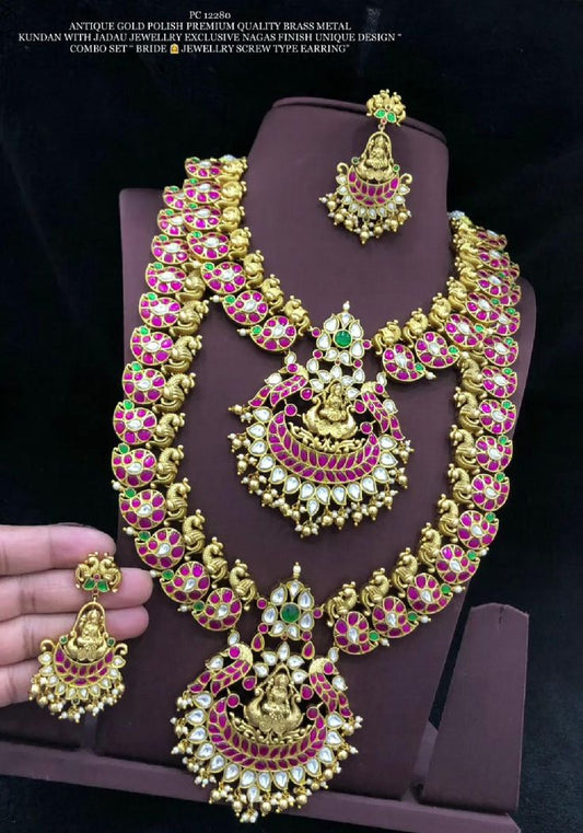 Awesome Look Set For You With Diamond Work